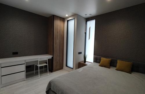 Yavory Apartment | Дизайнерські 2 кімнатні апартаменти Стрийська
