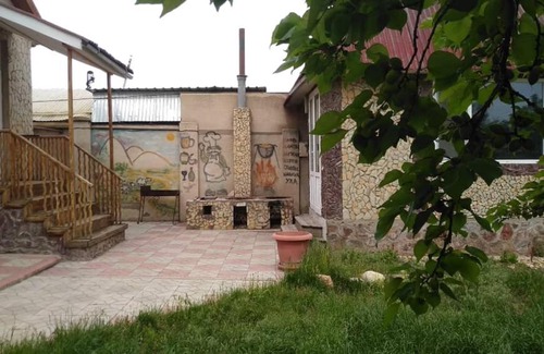 Cholpon-Ata House | Динара