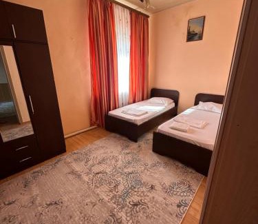 Moiynkum District Apartment | Дом отдыха