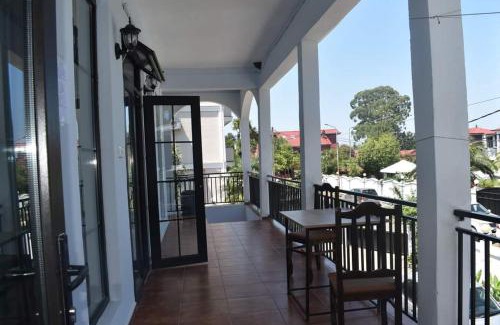 Gonio House | жули
