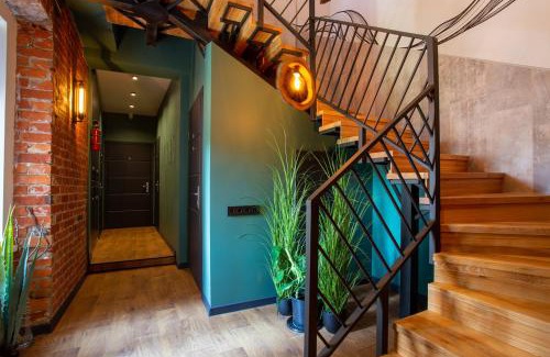 Petrovskoye Apartment | Затишна студія біля метро Площа Конституції - Харківська набережна 3-10