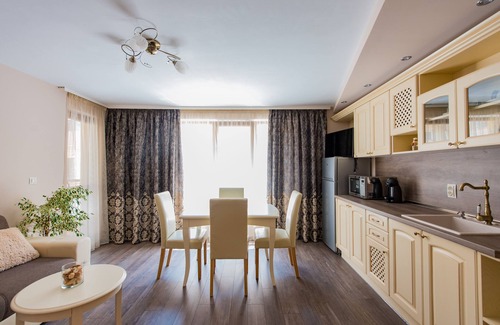 Hristo Botev Apartment | За нас е удоволствие да Ви представим нов луксозен апартамент.