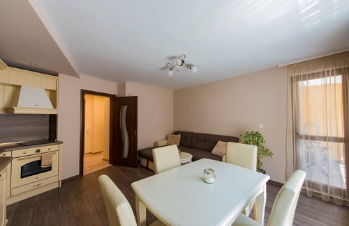 Hristo Botev Apartment | За нас е удоволствие да Ви представим нов луксозен апартамент.