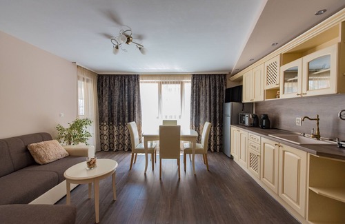 Hristo Botev Apartment | За нас е удоволствие да Ви представим нов луксозен апартамент.