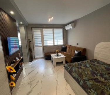 Kazanlak Apartment | Казанлък апартамент за нощувки