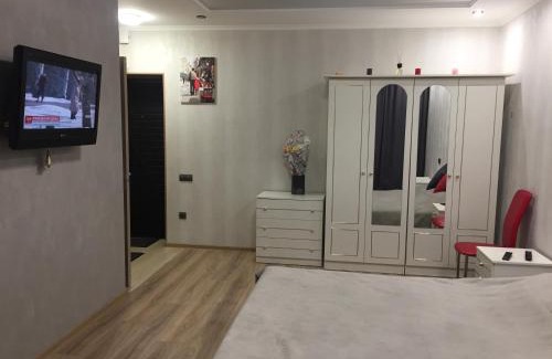 Lenins'kyi district Apartment | Квартира-Студия в Центре