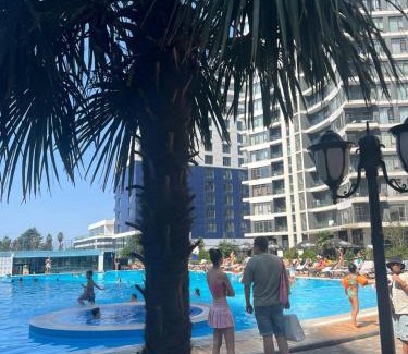 Batumi Apartment | Квартира у моря с бассейном