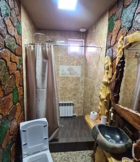 Karakol House | Кереге-Таш