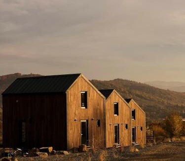 Transcarpathia Cabin | Комплекс відпочинку Крихая