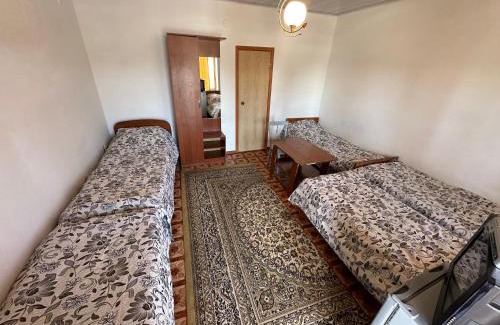 Bosteri Bed & Breakfast | Кут