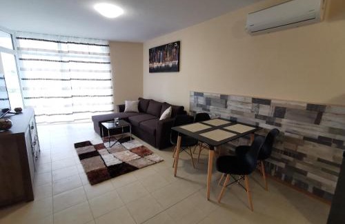 Sozopol Apartment | КЪМПИНГ ГРАДИНА - АПАРТАМЕНТ с ДВЕ СПАЛНИ в К-С ЧЕРНОМОРСКА ЗВЕЗДА
