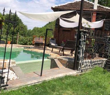 Chuprene Villa | Къща За Гости Двата Ореха