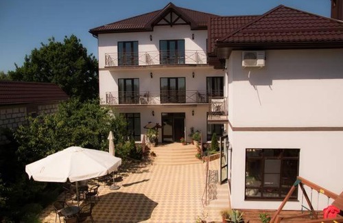 Arkhipo-Osipovka House | Лавандовый дворик