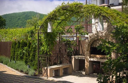 Arkhipo-Osipovka House | Лавандовый дворик