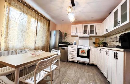 Vratsa Apartment | Луксозен Апартамент с гледка СЛЪНЧЕВ ДЕН