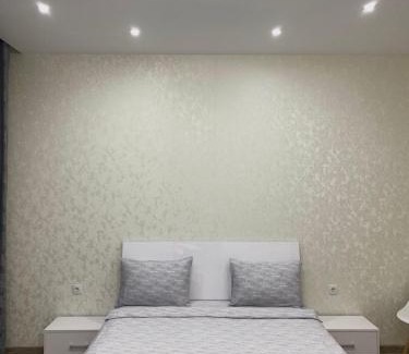 Rivne Apartment | Люкс Апартаменти в центрі міста ,ЖК Театральний