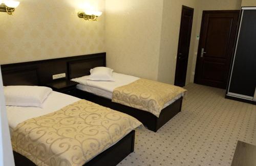 Zhytomyr Hotel | Лісовий готель Гайки