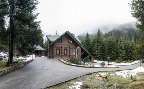 Plavya House | Лісовий Маєток