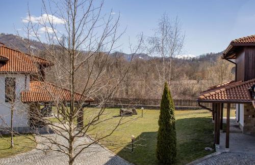 Oreshak House | Марковската къща