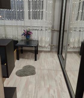 Svyatoshyns'kyi District Apartment | Метро Академгородок Житомирская 10мин пешком Академмістечко Вернадского 65 КУП НАНУ Європейський університет Міні-смарт квартира