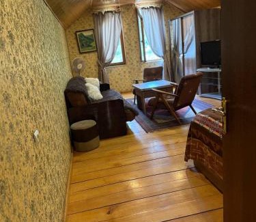 Dilijan Ski Chalet | Милый уютный домик в центре Дилижана