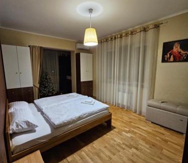 Uzhhorod Apartment | Надзвичайно зручна простора квартира