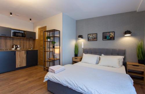 Petrovskoye Apartment | Нова студія в стилі лофт біля ТРЦ Нікольський - Харківська набережна 3-9