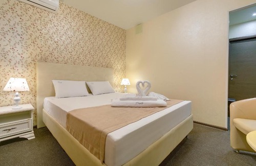 Chertanovo Tsentralnoye District Hotel | Отель на "Пражской"
