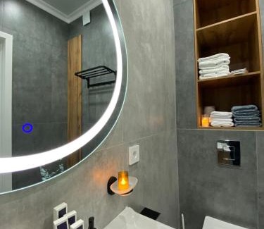 Almaty Apartment | Просторный апартамент в центре Алматы, Mega Park -Arbat