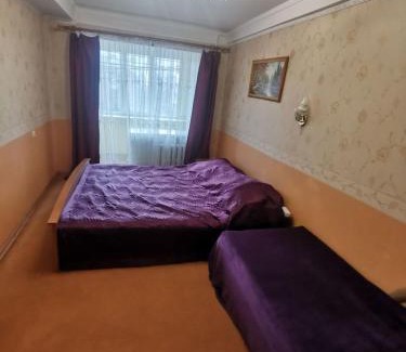 Holosiivskyj Apartment | Просторі апартаменти на ВДНГ