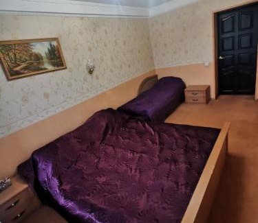 Holosiivskyj Apartment | Просторі апартаменти на ВДНГ
