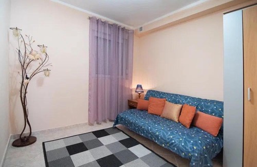 Rafajlovici Apartment | Рафаиловичи уютная квартира с двумя спальнями