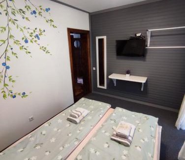 Yaremche House | Садиба АнноМарі - відпочинок в Карпатах котедж Яремче