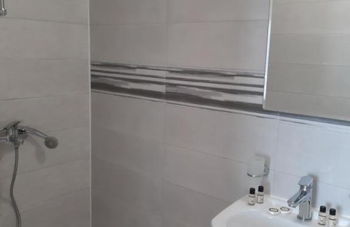 Pravets House | Самостоятелна стая в Клубна къща Артемида