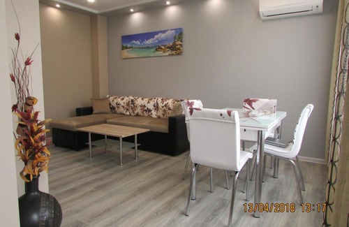 Pomorie Apartment | Синият залив