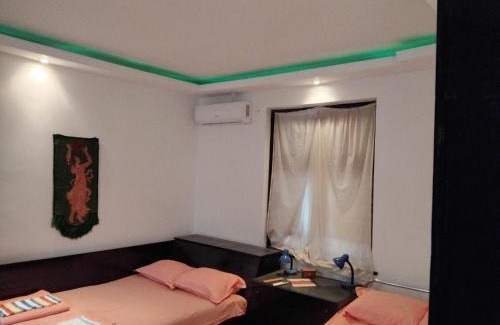 Veliki Preslav House | Сланевата къща