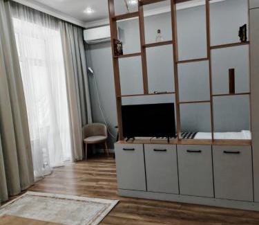 Yesil District Apartment | Солнечная квартира рядом с EXPO