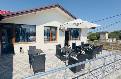 Kavarna House | Стаи за гости Ася