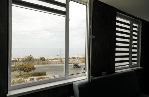 Aktau Apartment | Студия с видом на море.