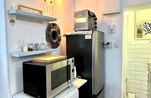 Haifa Cottage | Трехкомнатный дом с большим патио и отдельным входом.