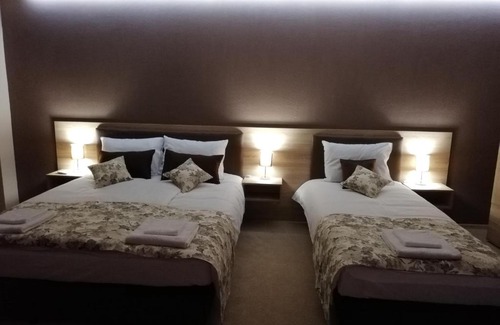 Kazanlak Hotel | Хотел Бялата роза