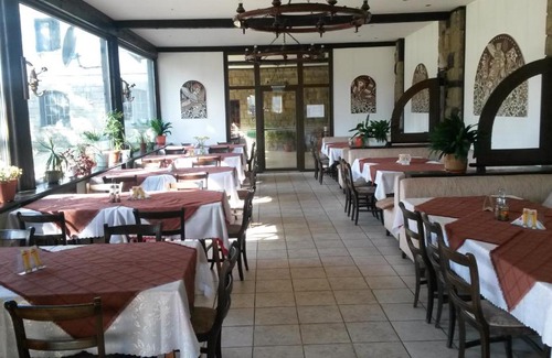 Gabrovo Hotel | Хотел-ресторант Шипка,връх Шипка