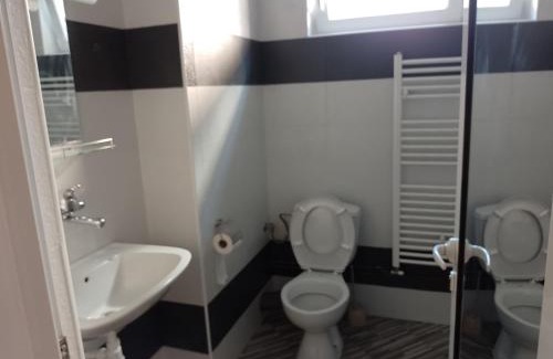 Gorna Banya Apartment | Цвят бяло