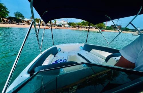 North Pattaya Boat Rental | Частная Яхта и Эксклюзивные приватные Туры по Островам в Паттайе