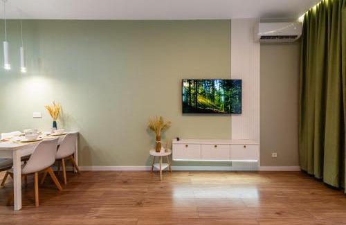 Almaty Apartment | Яркая студия в Meridian Apartments
