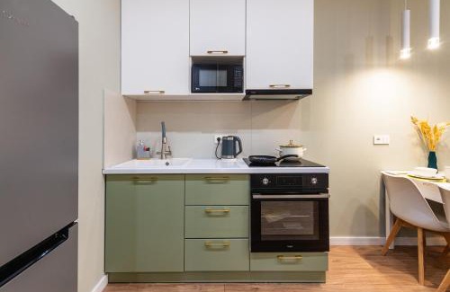 Almaty Apartment | Яркая студия в Meridian Apartments