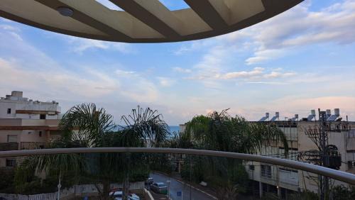 Nahariya Apartment | אבני החושן- Avnei Hoshen