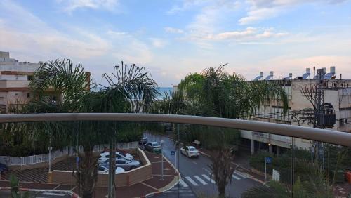 Nahariya Apartment | אבני החושן- Avnei Hoshen