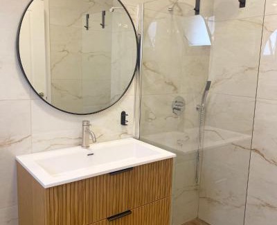 Livnim Ski Chalet | בקתות נירוונה במושב לבנים - 5 דקות מהכנרת
