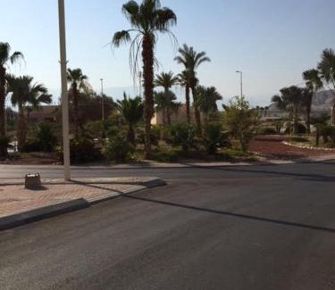 Neve Zohar House | הבית של דרורי